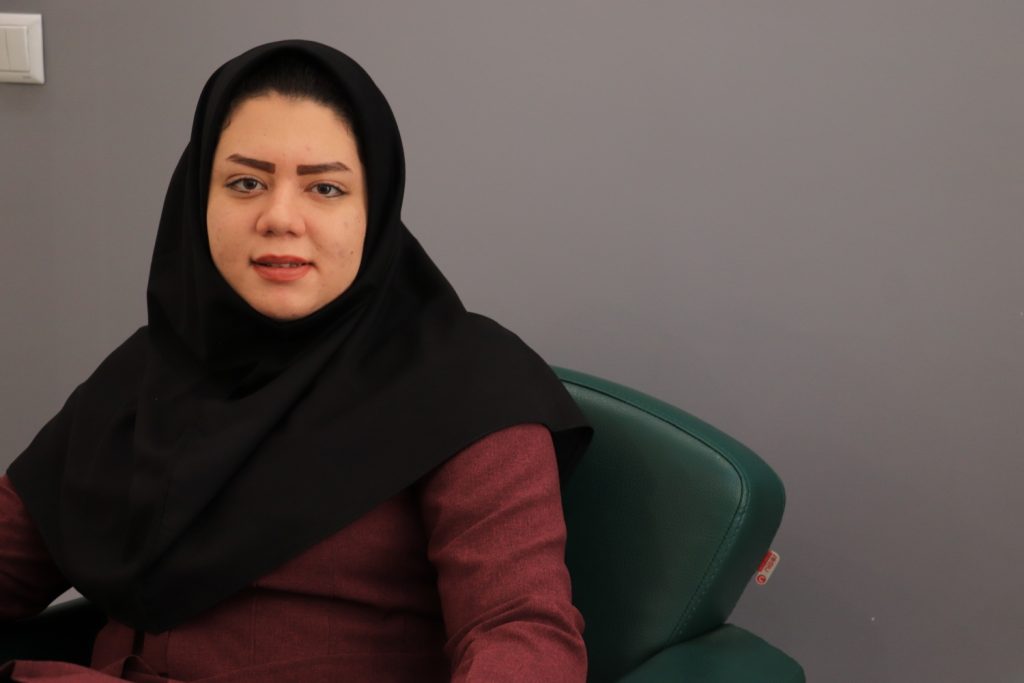 تصویر جلد آگهی